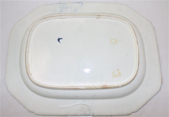 A Worcester meat dish and a Chamberlains meat dish, late 18th / e